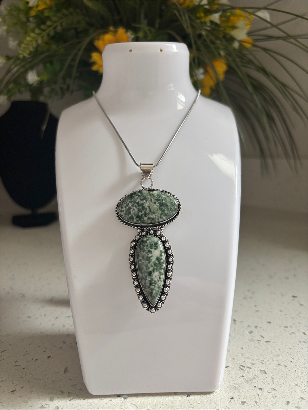 Moss Agate Gemstone Ethnic Handmade Pendant Necklace